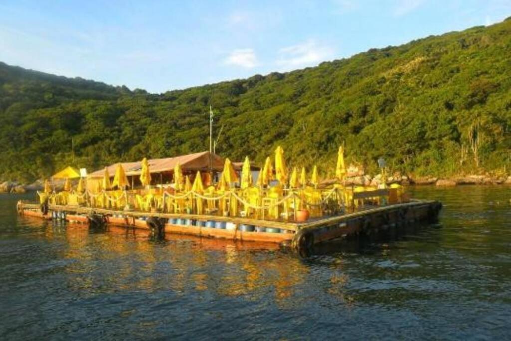 Апартаменты Caribe Brasileiro A 2 Passos Da Areia Арраял-ду-Кабу Экстерьер фото